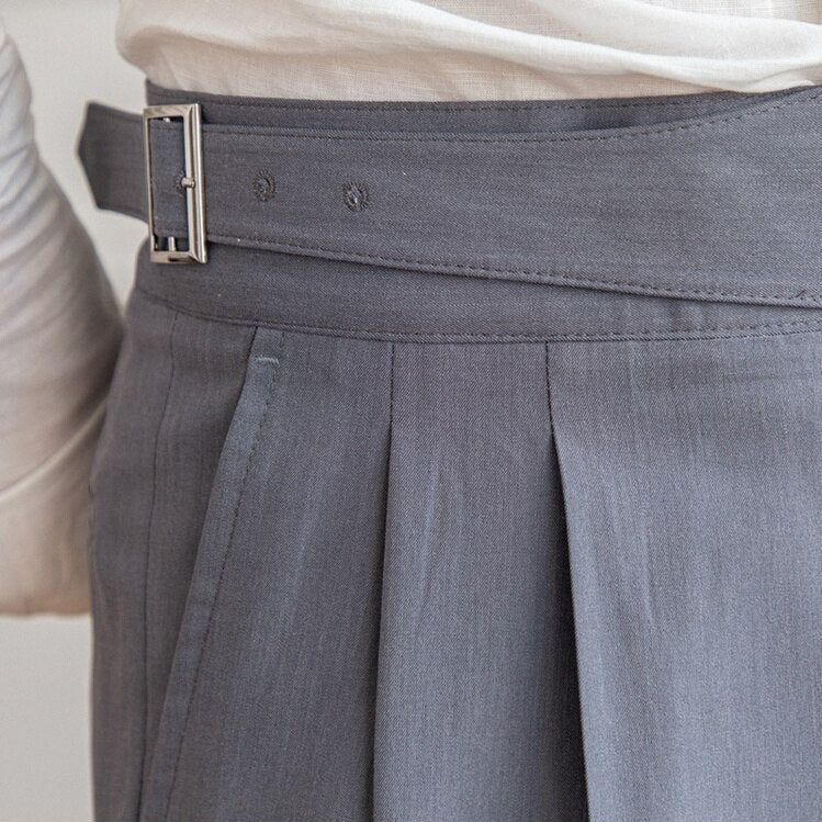 ELIAS | Klassische High-Waist Hose mit Schnallenverschluss