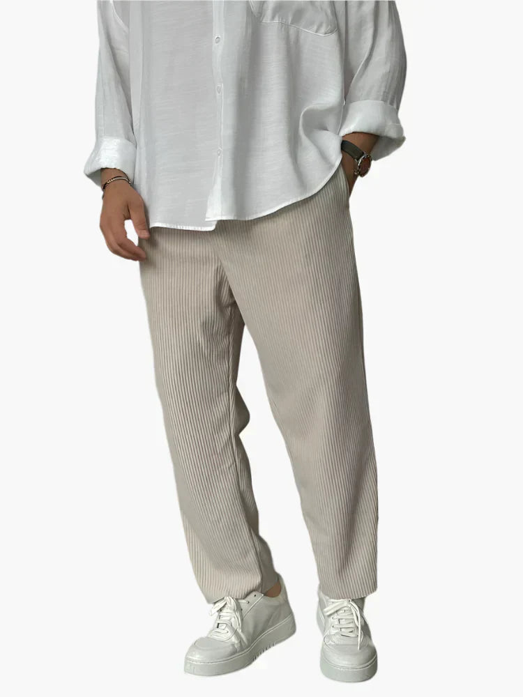 LIVARO | Leichte Freizeithose im urbanen Stil