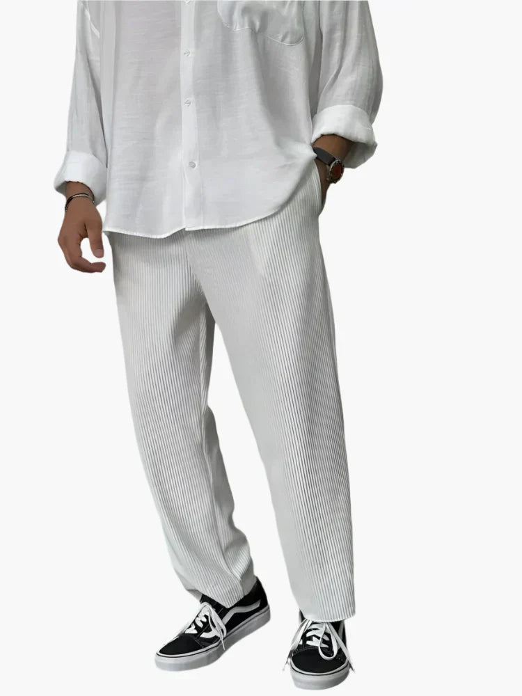LIVARO | Leichte Freizeithose im urbanen Stil