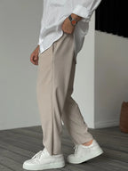 LIVARO | Leichte Freizeithose im urbanen Stil