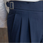 ELIAS | Klassische High-Waist Hose mit Schnallenverschluss