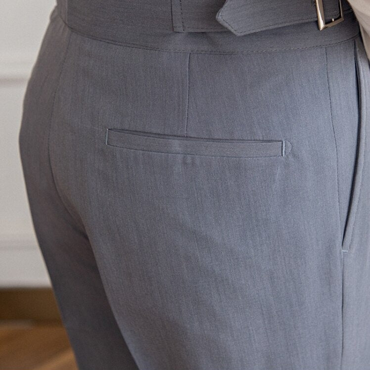 ELIAS | Klassische High-Waist Hose mit Schnallenverschluss