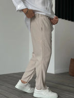 LIVARO | Leichte Freizeithose im urbanen Stil