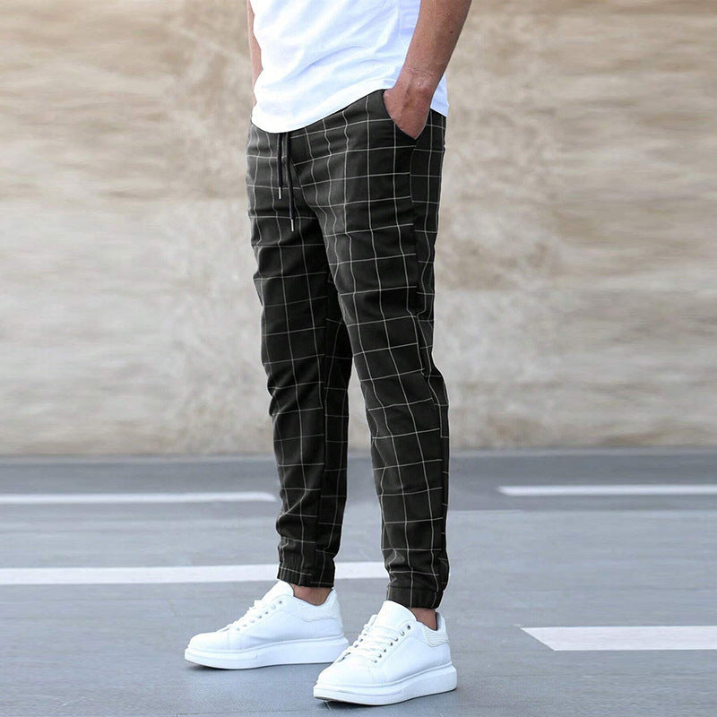 KIARO | Karierte Jogginghose im modernen Streetwear Fit