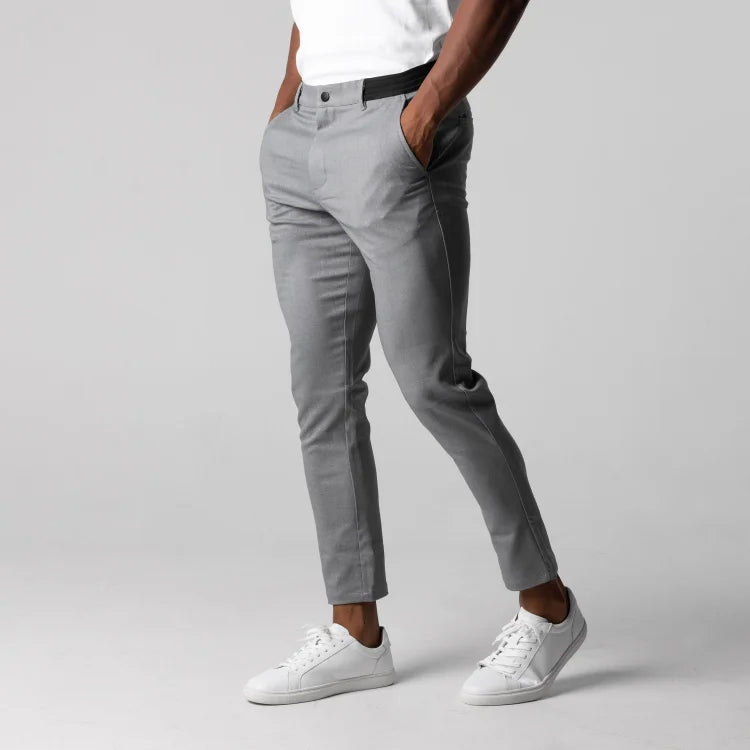 ELYAS | Premium Stretch Chino im modernen Smart Urban Fit