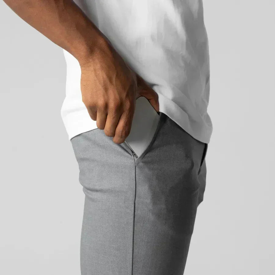 LYVANO | Slim Fit Chino im Modern Urban Tailoring